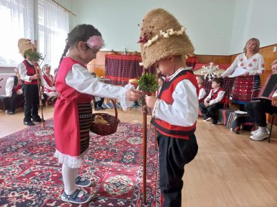 Група "Слънчогледи" 6